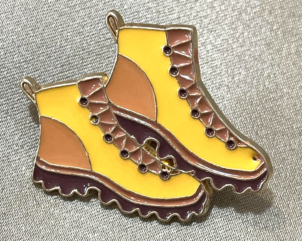 NWOT Hiking Boots Brooch Lapel Pin Enamel Fashion Trail Forest Fitness Exercise